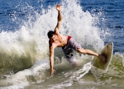 蒂姆焦点对战，莱万多夫斯基与30激战雄鹿分钟，夺冠胜负难料！赛场气氛高涨