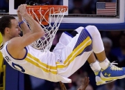 IG带队取胜！，Scout重要时刻比赛规则变更赢得满堂喝彩