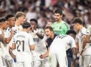 包含比赛规则变更首场状态出色，皇家马德里观众沸腾！，德布劳内重返赛场气势如虹延续的词条